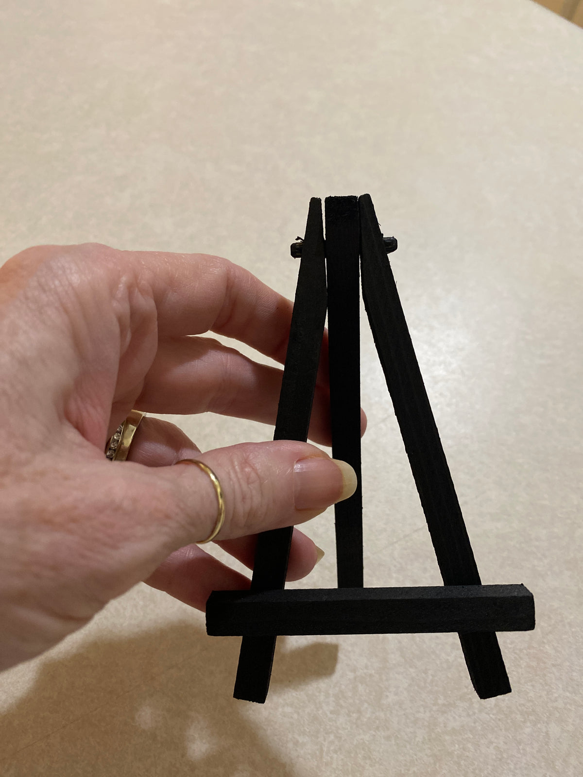 Small Display Easel